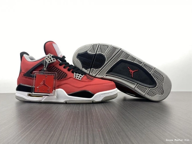 308497-603 Bravo Retro 4 Jordan Toro 0709